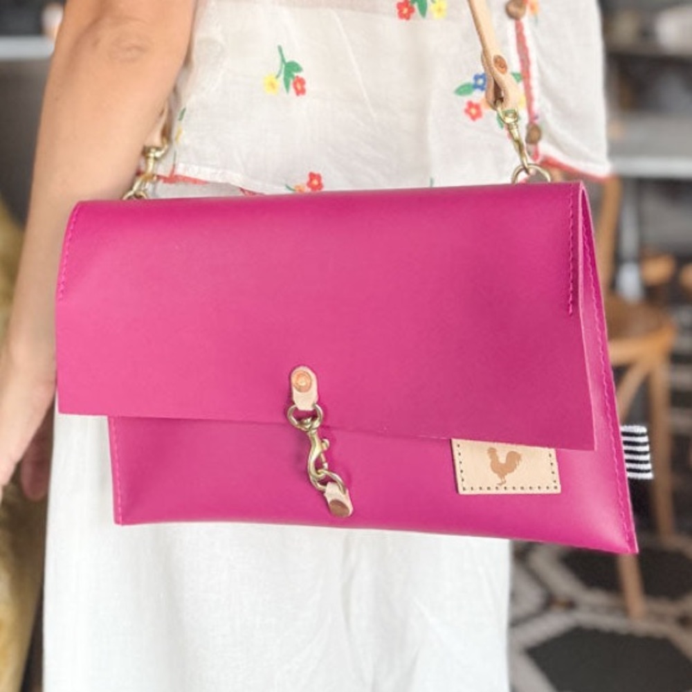 Small Batch * Candy
Leather Foldover Clutch &
Crossbody 2 Straps